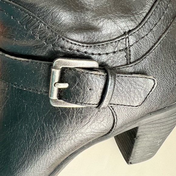 LEVITY OPULENCE BLACK BOOT Size 9 - Picture 10 of 13